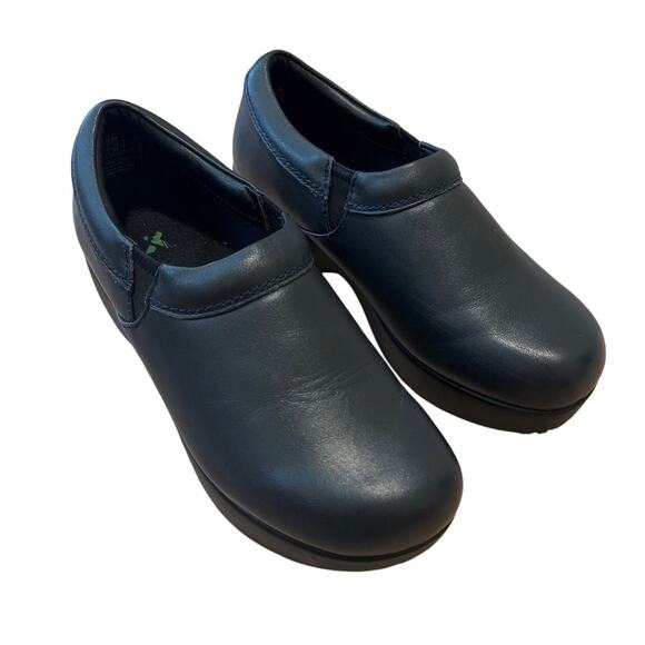 SR MAX NURSING SLIP RESISTANT WORK SHOES SIZE 9 Navy - Picture 1 of 8